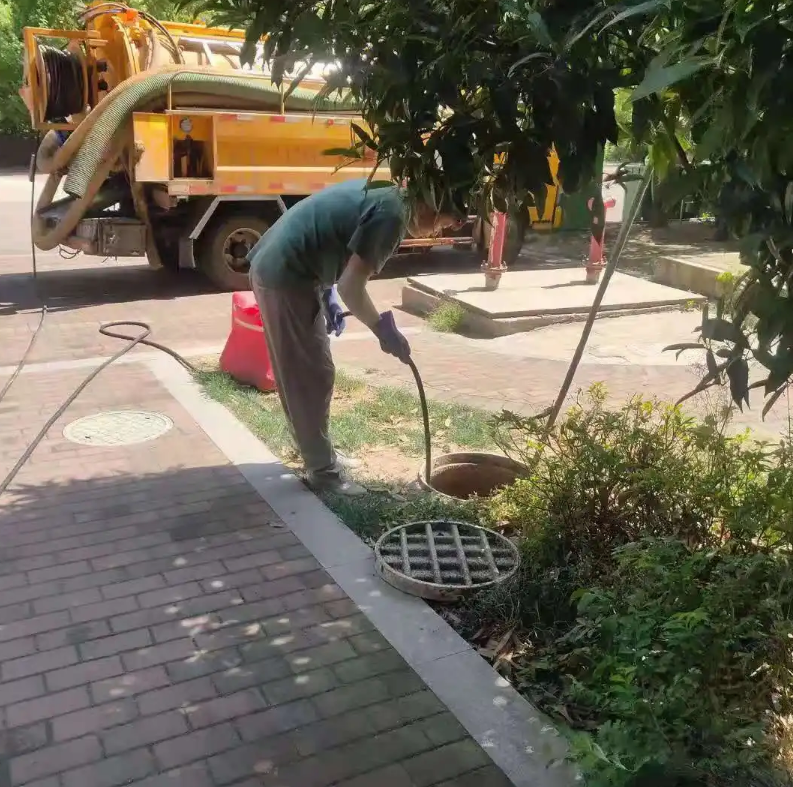 巩义市政排污管道清淤疏通——专业团队，让您全程省心！